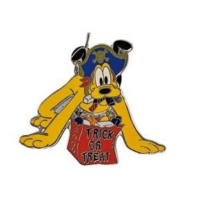 Disney Halloween 2000 Pluto Pirate Trick or Treat LE Pin 1200